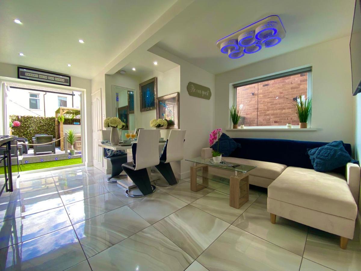 New…The Hottub House Blackpool Pleasure Beach Luaran gambar