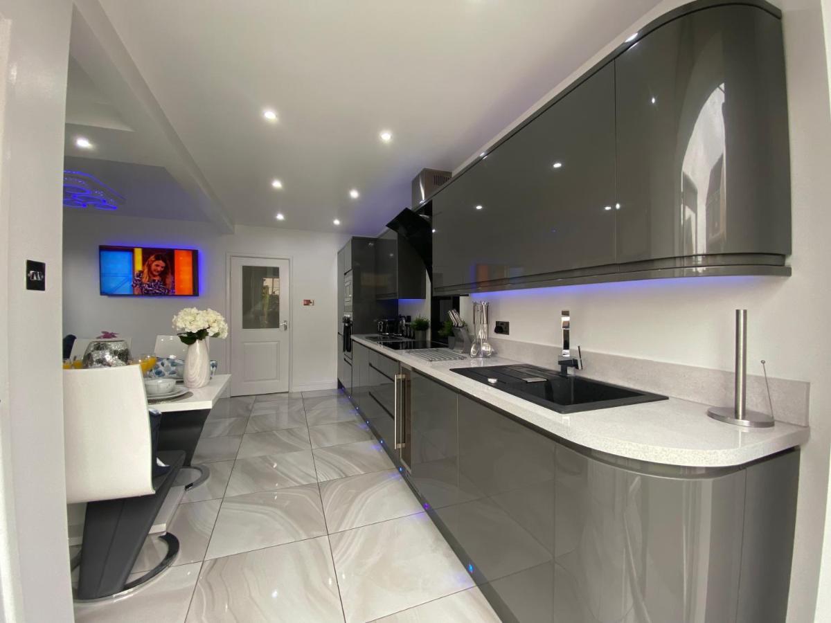 New…The Hottub House Blackpool Pleasure Beach Luaran gambar